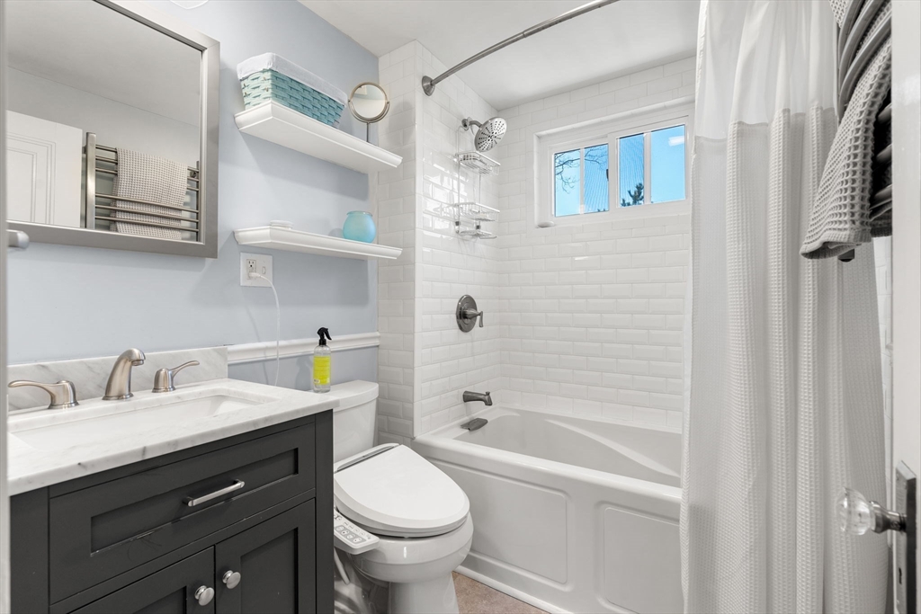 180 Aspen Road Swampscott, MA 01907 - Photo 29 of 38 Gallery Image 29