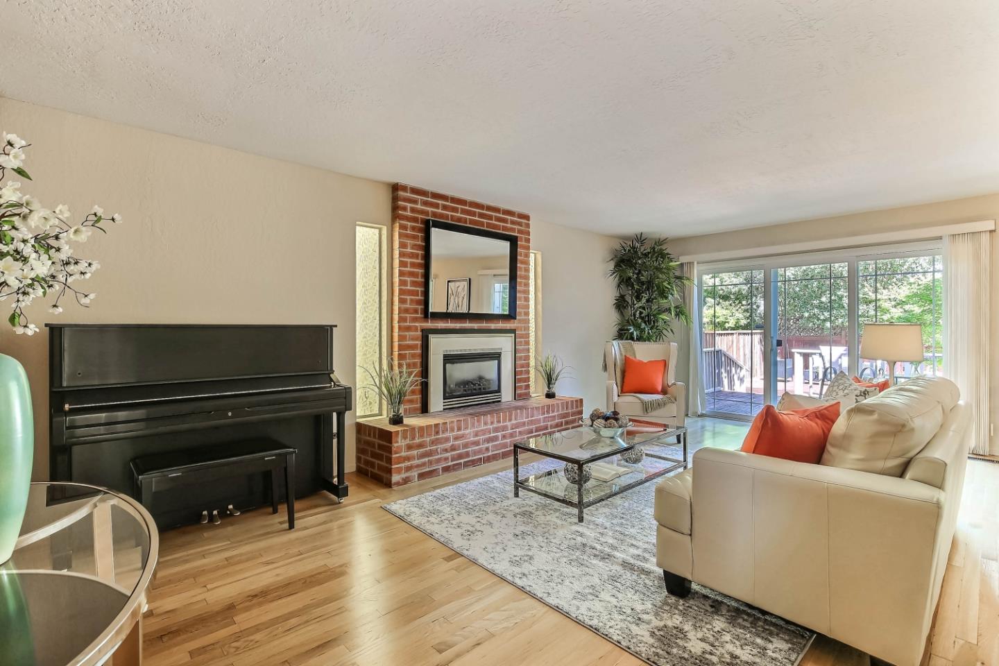1184 Bubb Road Cupertino, CA 95014 - Photo 2 of 19 Gallery Image 2