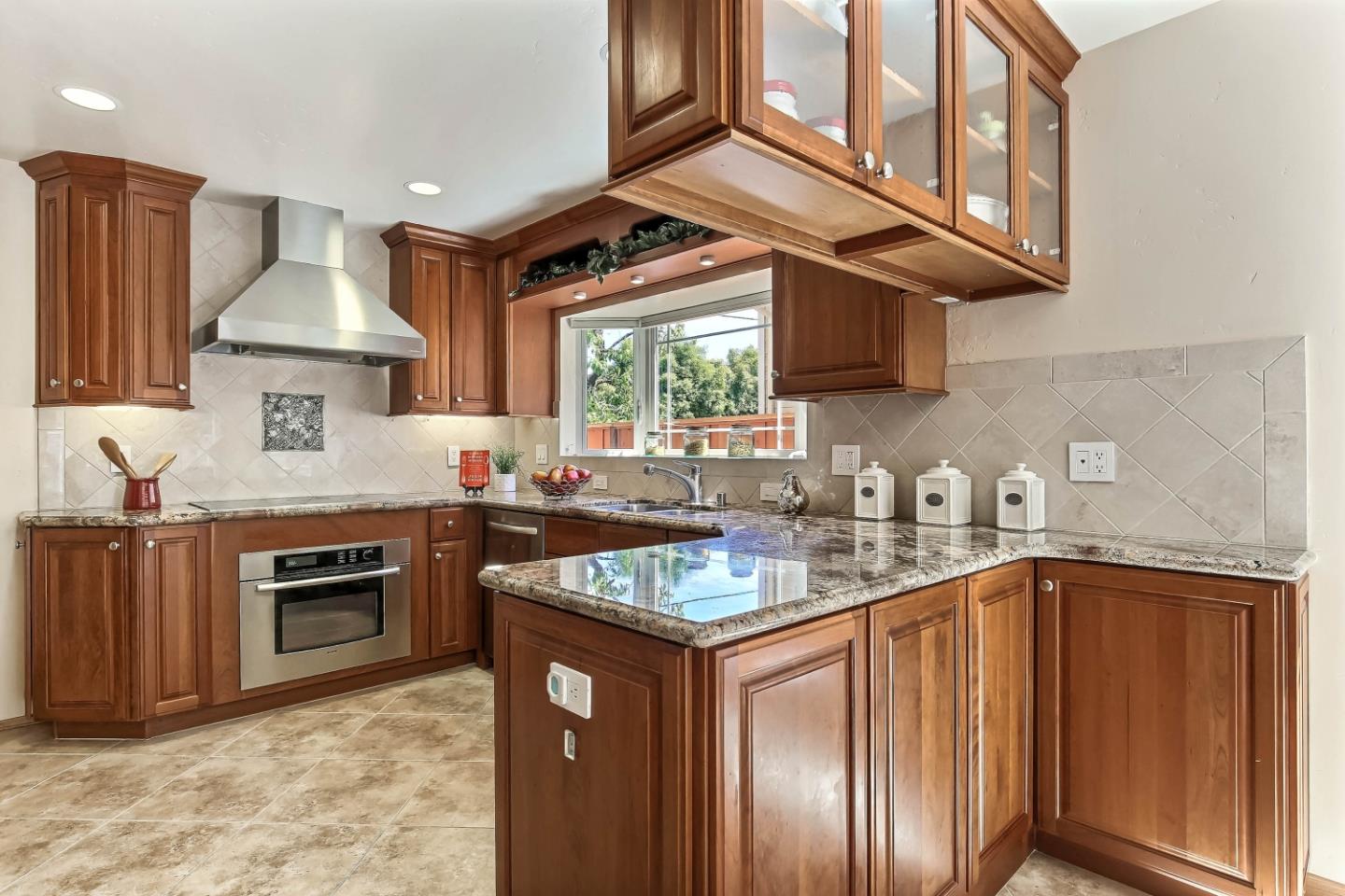 1184 Bubb Road Cupertino, CA 95014 - Photo 9 of 19 Gallery Image 9