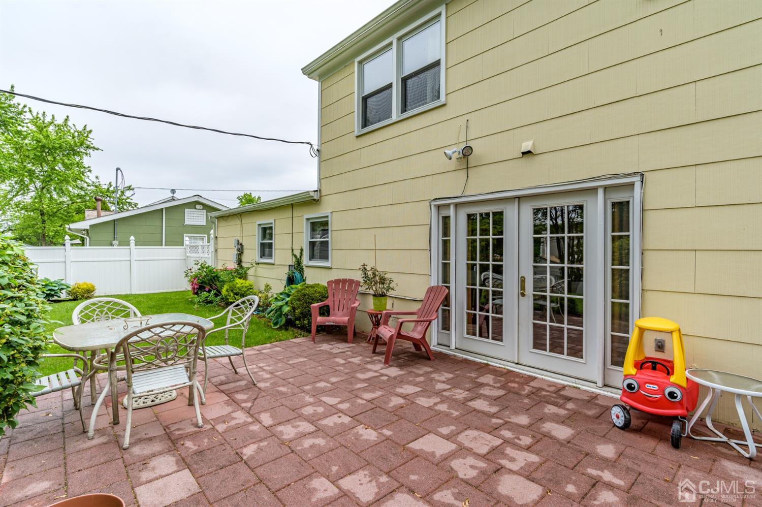 345 Lloyd Road Matawan, NJ 07747 - Photo 29 of 37 Gallery Image 29