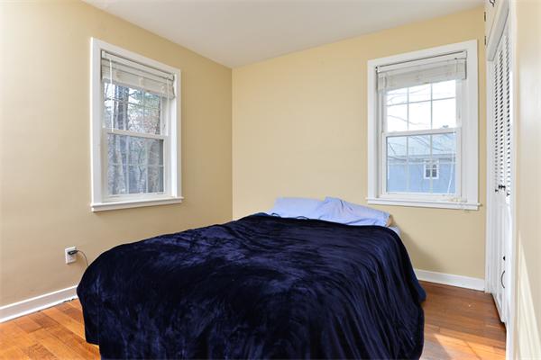 15 Hemlock Road Hingham, MA 02043 - Photo 9 of 23