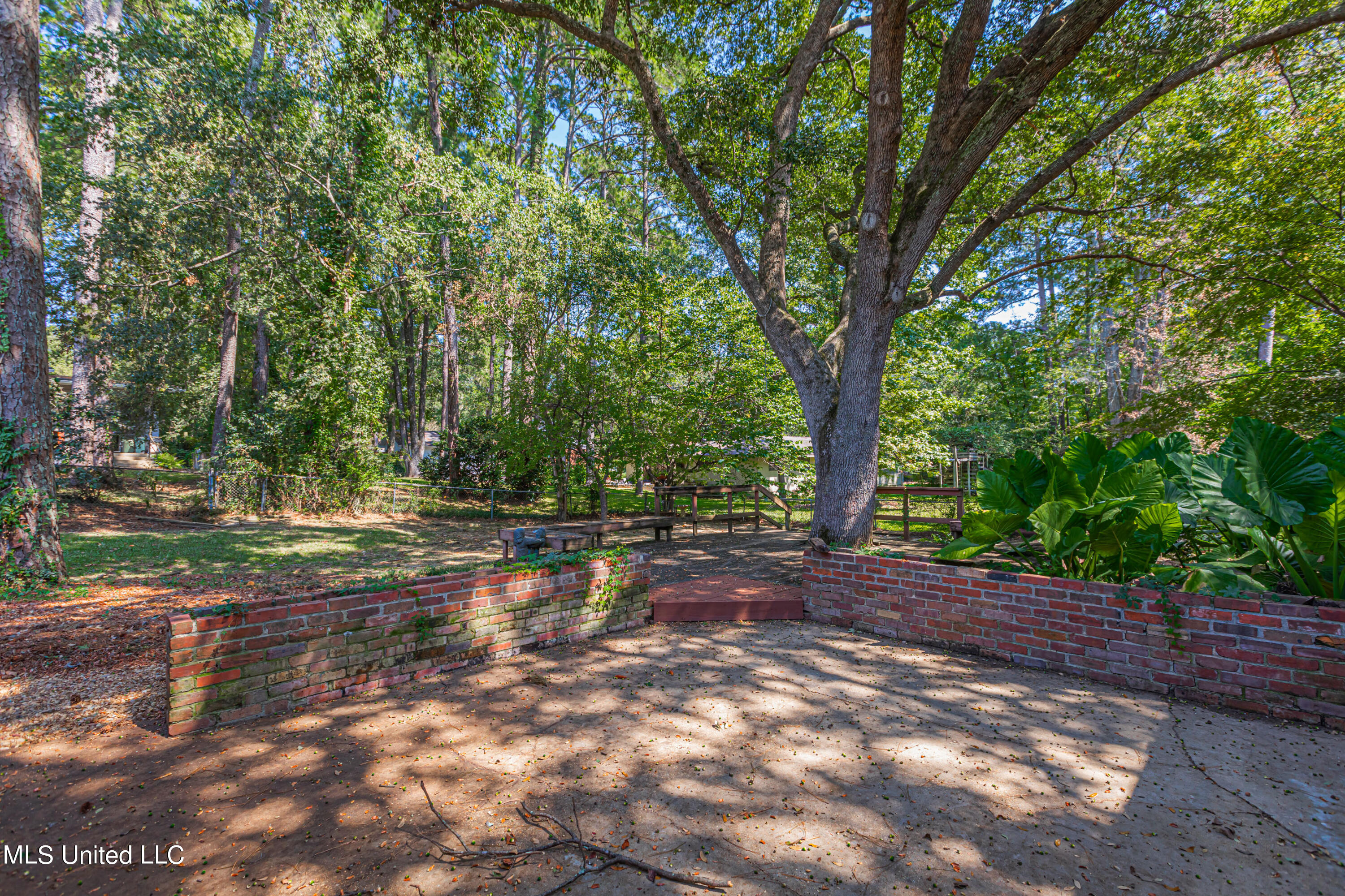 1838 Aztec Drive Jackson, MS 39211 - Photo 13 of 59 926A4334