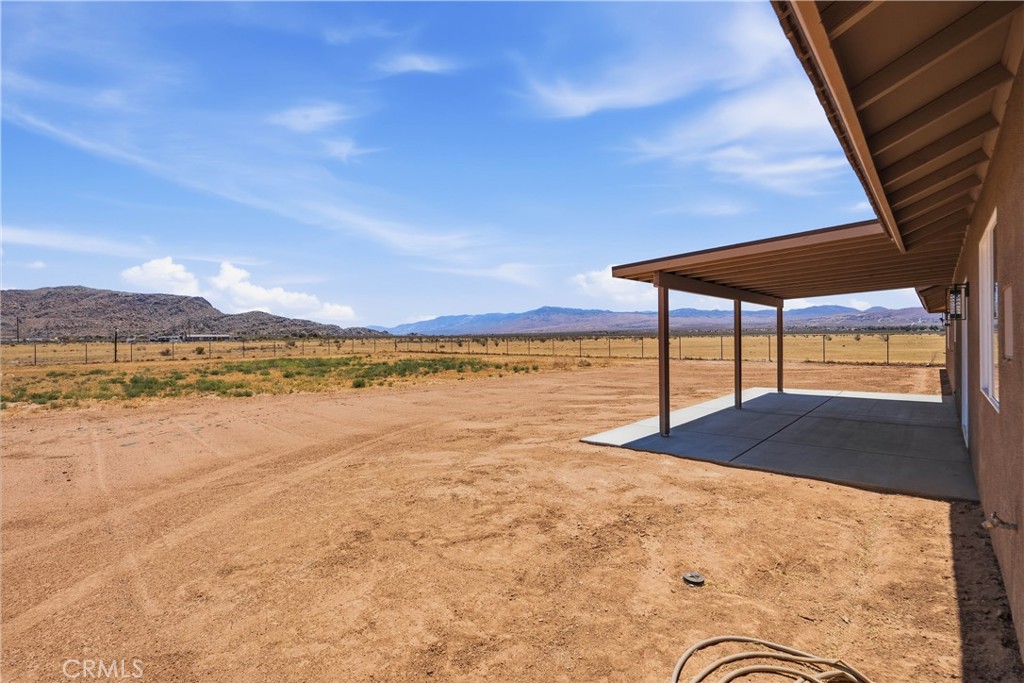 13119 Candlewood Road Apple Valley, CA 92308 - Photo 45 of 52