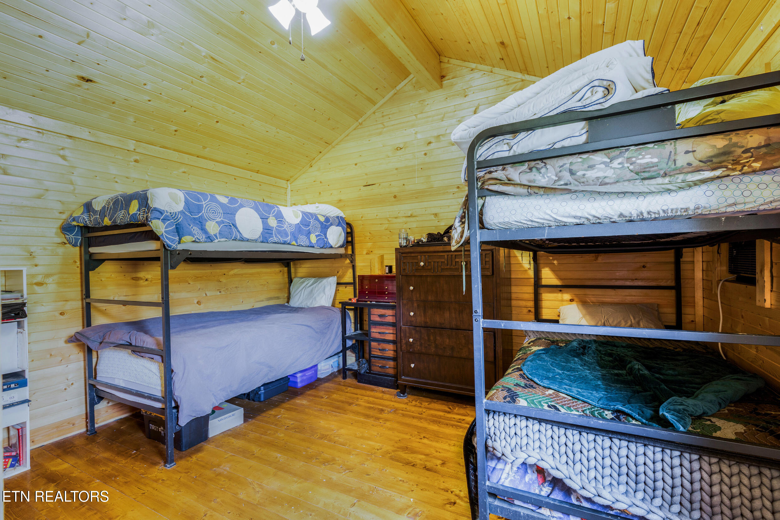 1160 Oak Grove Road Harrogate, TN 37752 - Photo 58 of 60 1160_oak_grove_rd_0129