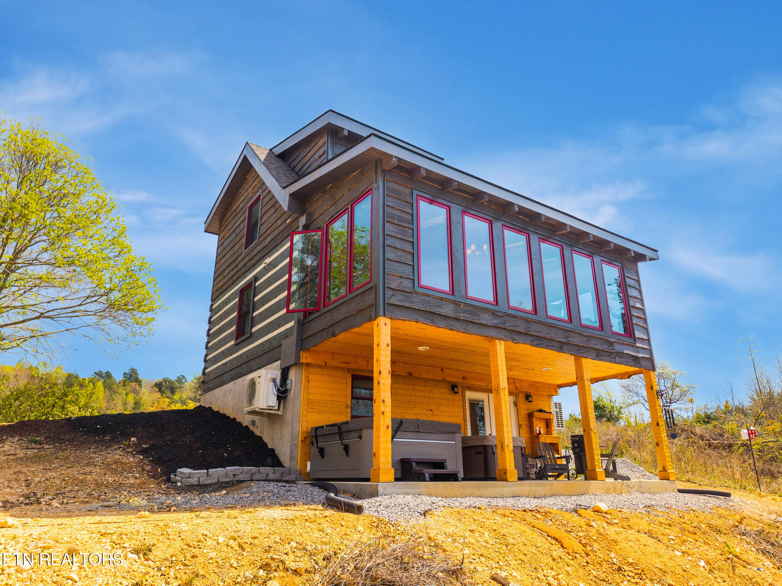 1160 Oak Grove Road Harrogate, TN 37752 - Photo 9 of 60 1160_oak_grove_rd_0008