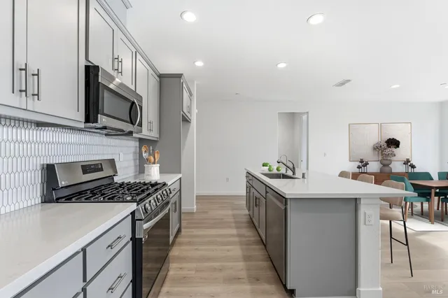 $698,500 | 5422 Nuovo Way, Antioch, CA 94531