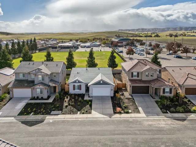 $698,500 | 5422 Nuovo Way, Antioch, CA 94531