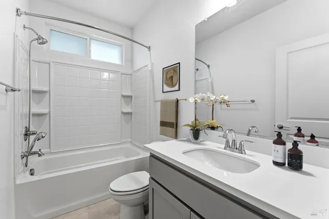 $698,500 | 5422 Nuovo Way, Antioch, CA 94531