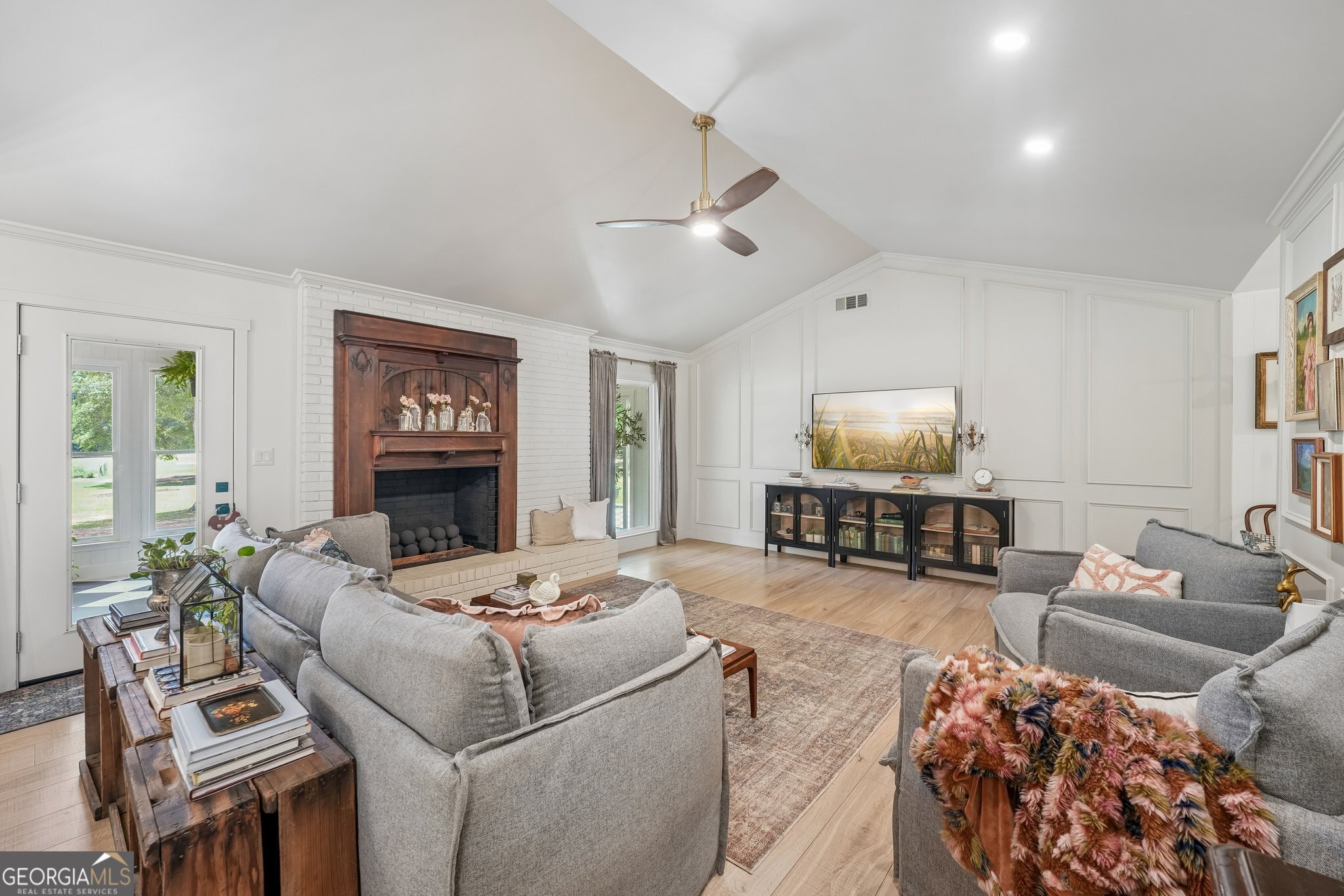 152 Curved Road Jonesboro, GA 30238 - Photo 9 of 55