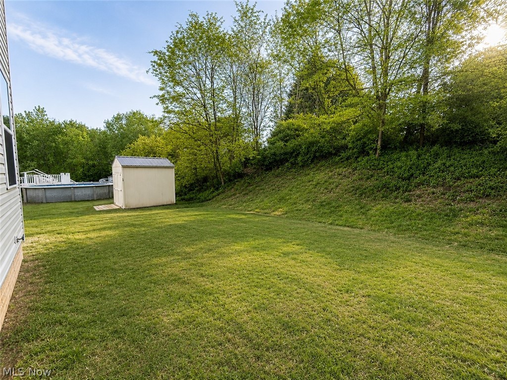 867 Starr Ridge Street Southeast Massillon, OH 44646 - Photo 28 of 29 backyard