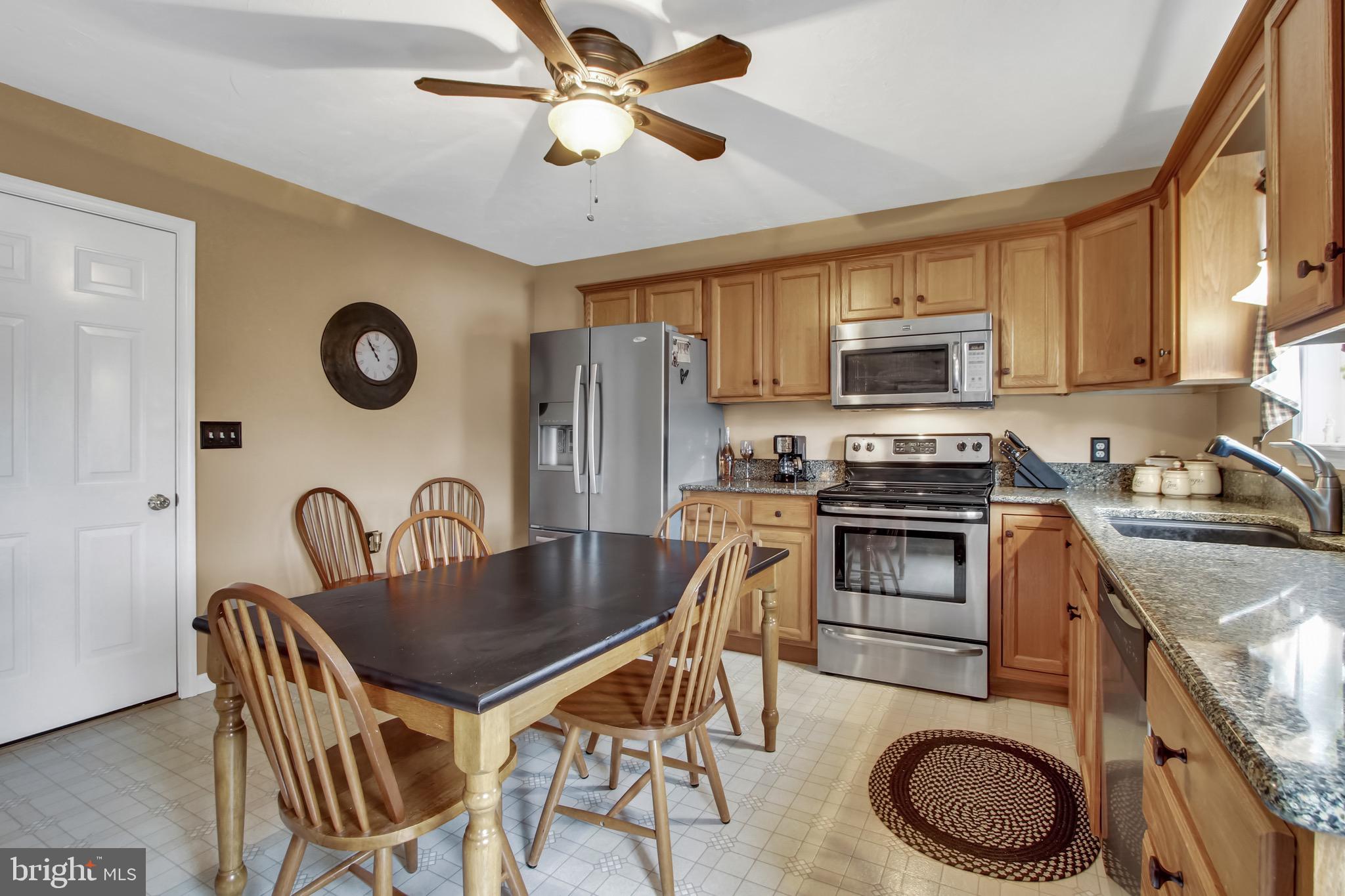 238 North Walnut Street Spring Grove, PA 17362 - Photo 6 of 26 Gallery Image 6
