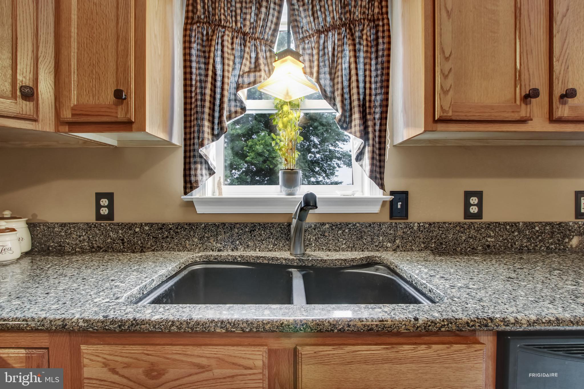 238 North Walnut Street Spring Grove, PA 17362 - Photo 7 of 26 Gallery Image 7