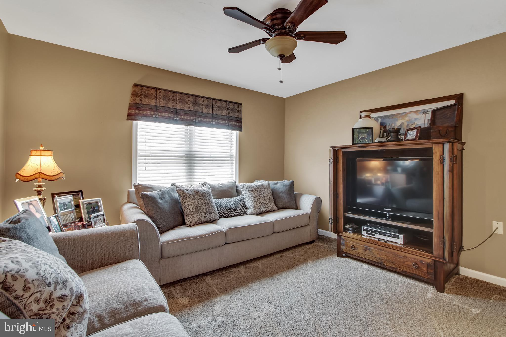 238 North Walnut Street Spring Grove, PA 17362 - Photo 10 of 26 Gallery Image 10