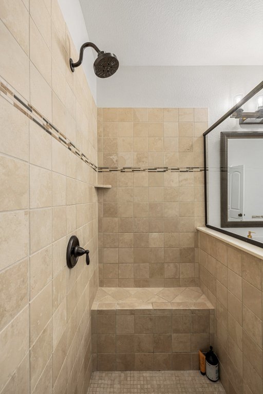 9116 Villa Norte Drive Austin, TX 78726 - Photo 15 of 40 a bathroom with a shower