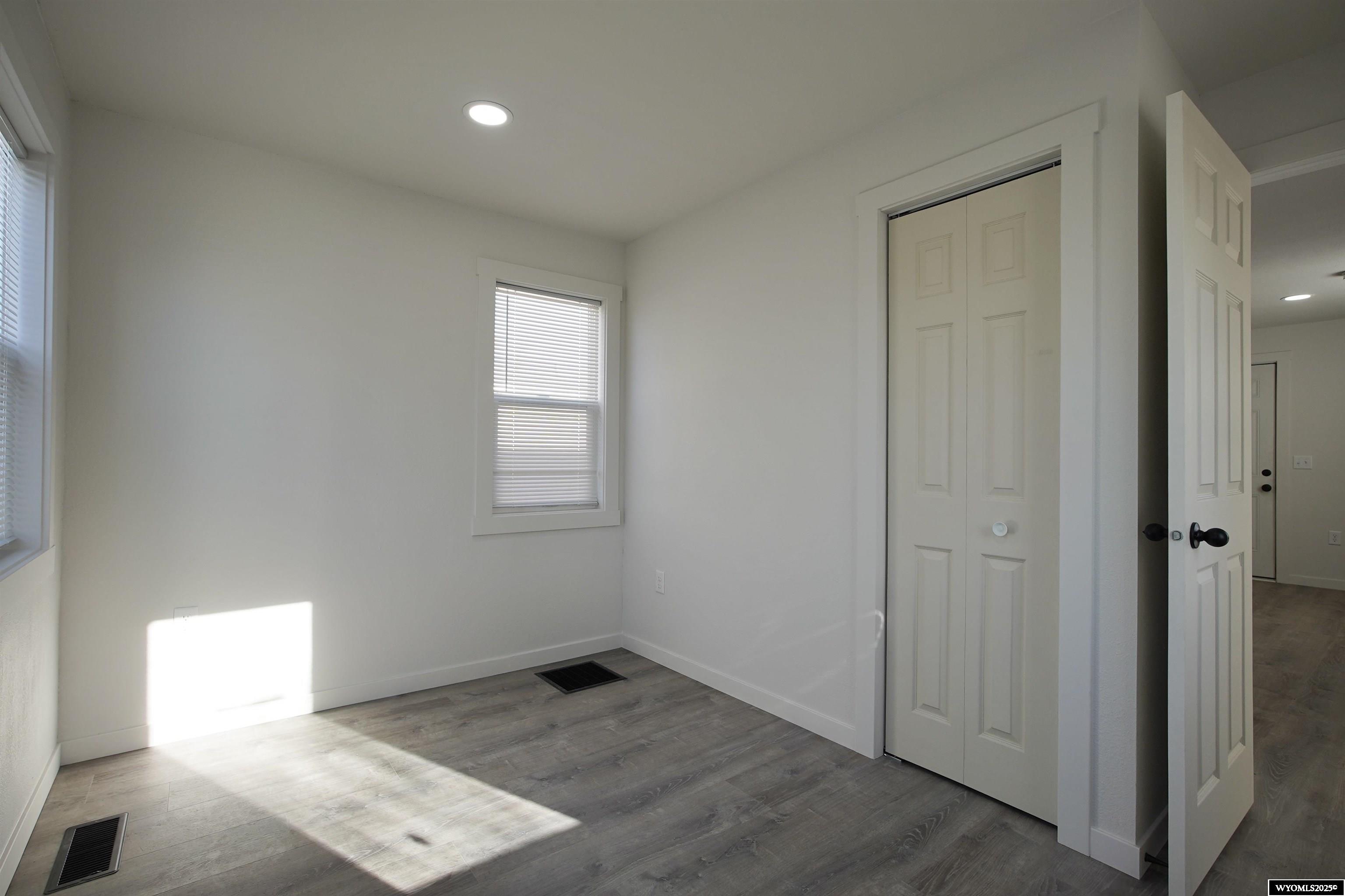 917 North Washington Street Casper, WY 82601 - Photo 11 of 19