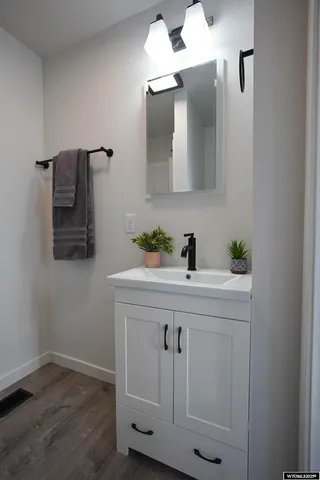 $144,000 | 917 North Washington Street, Casper, WY 82601