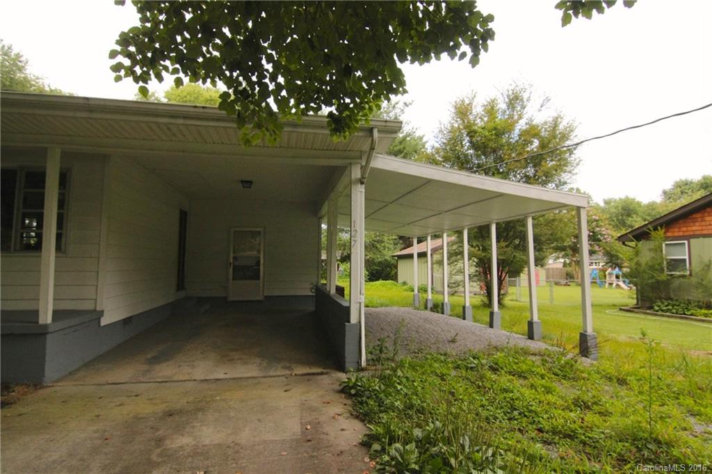 127 Temple Church Road Brevard, NC 28712 - Photo 2 of 20 Gallery Image 2
