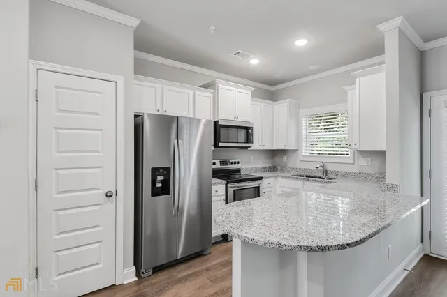 $1,695 | 15 Sprayberry Road, Unit 15, Newnan, GA 30263