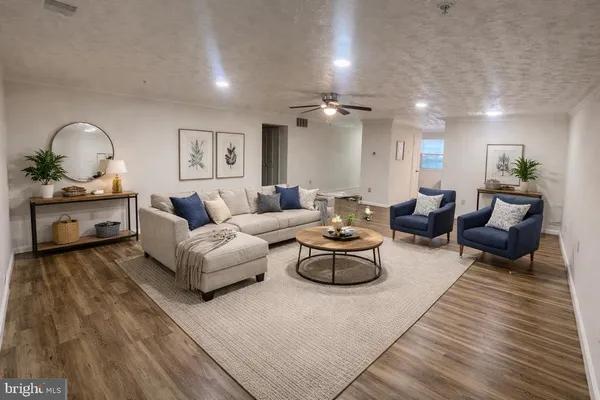 $280,000 | 11248 Hannah Way, Unit 8, Upper Marlboro, MD 20774