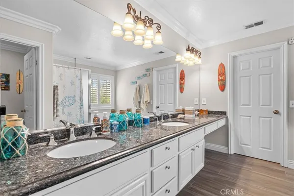 $990,000 | 2511 Gilbert Avenue, Corona, CA 92881