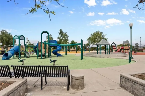 $990,000 | 2511 Gilbert Avenue, Corona, CA 92881