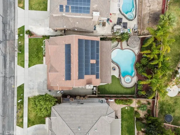 $990,000 | 2511 Gilbert Avenue, Corona, CA 92881