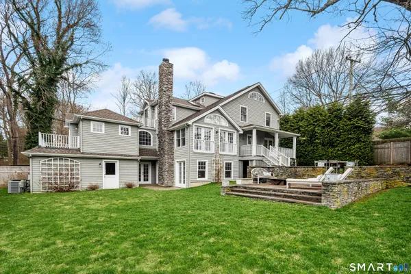 $1,995,000 | 370 Rowayton Avenue, Norwalk, CT 06853