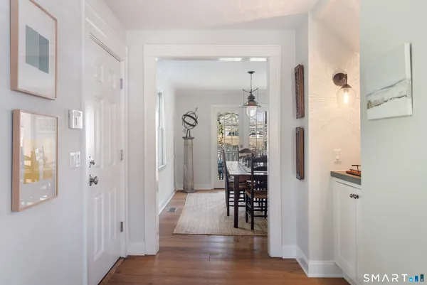 $1,995,000 | 370 Rowayton Avenue, Norwalk, CT 06853
