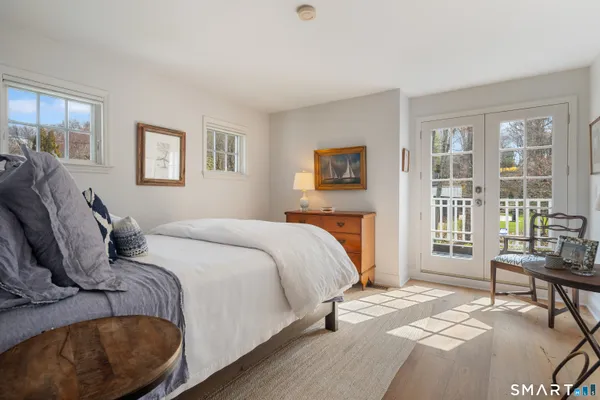 $1,995,000 | 370 Rowayton Avenue, Norwalk, CT 06853