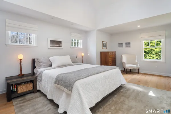 $1,995,000 | 370 Rowayton Avenue, Norwalk, CT 06853