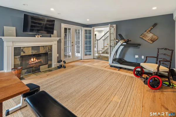 $1,995,000 | 370 Rowayton Avenue, Norwalk, CT 06853