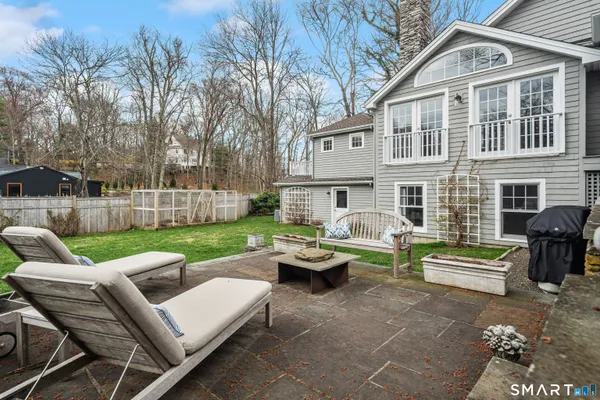 $1,995,000 | 370 Rowayton Avenue, Norwalk, CT 06853
