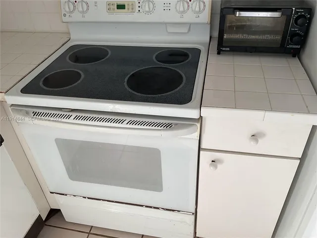 $1,500 | 516 Saxony Drive, Unit 516, Delray Beach, FL 33446