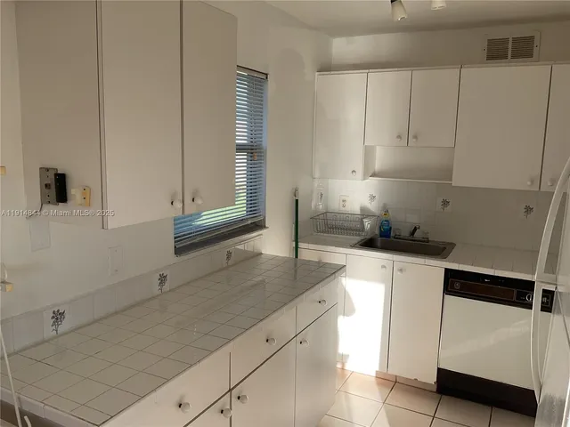 $1,450 | 516 Saxony Drive, Unit 516, Delray Beach, FL 33446