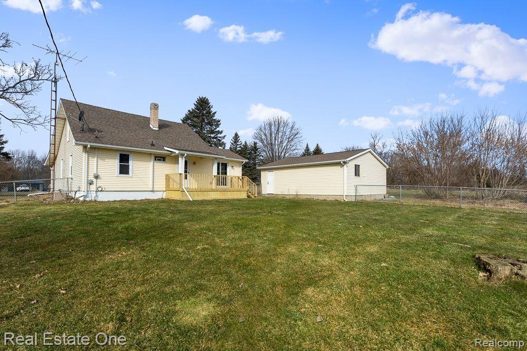 5815 Pratt Road Lapeer, MI 48446 - Photo 5 of 34 Gallery Image 5