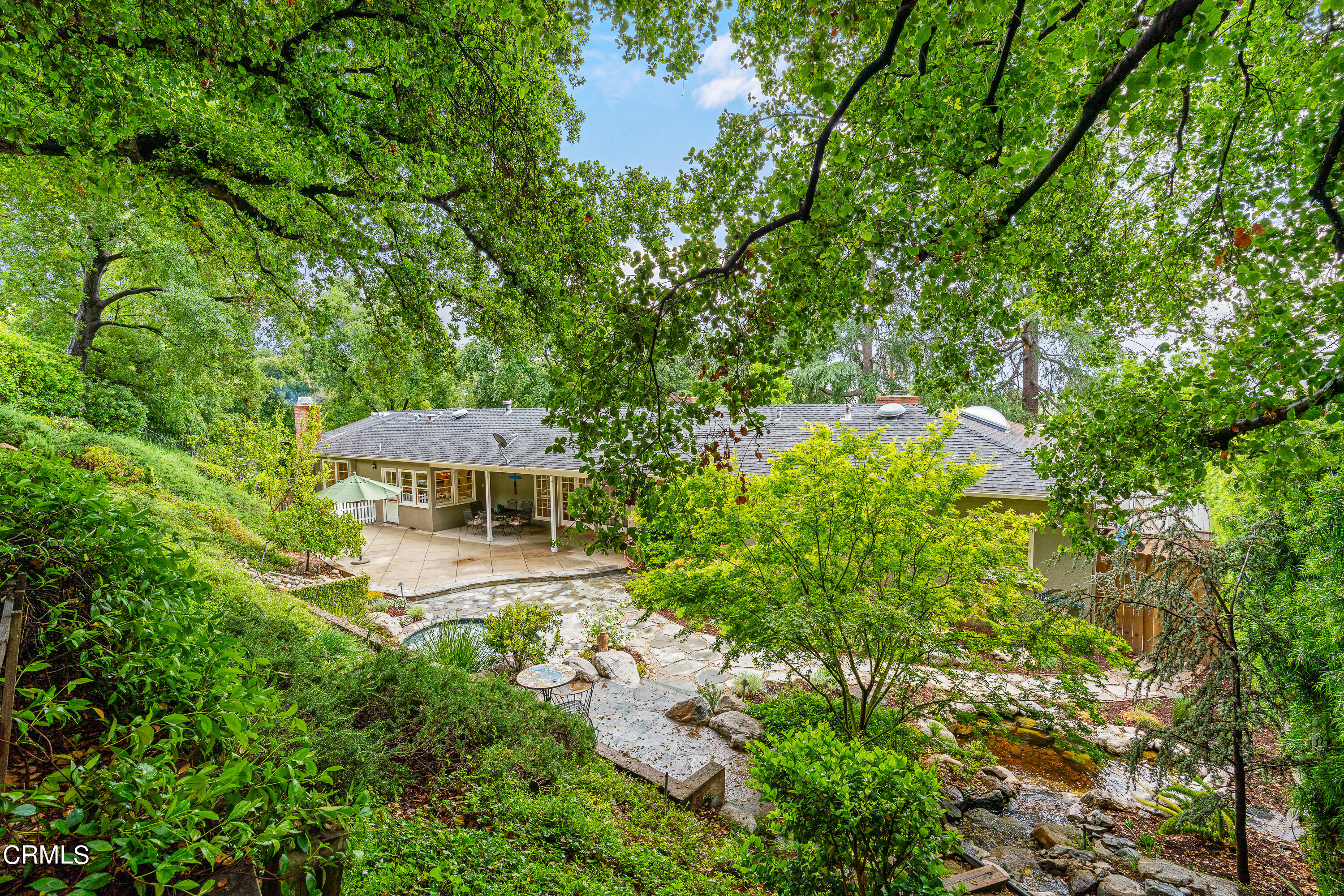 1265 Inverness Drive Pasadena, CA 91103 - Photo 37 of 44 a house view with a garden space