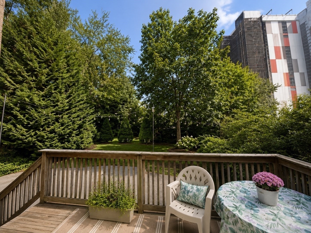 67 Green Street, Unit 67 Brookline, MA 02446 - Photo 16 of 17