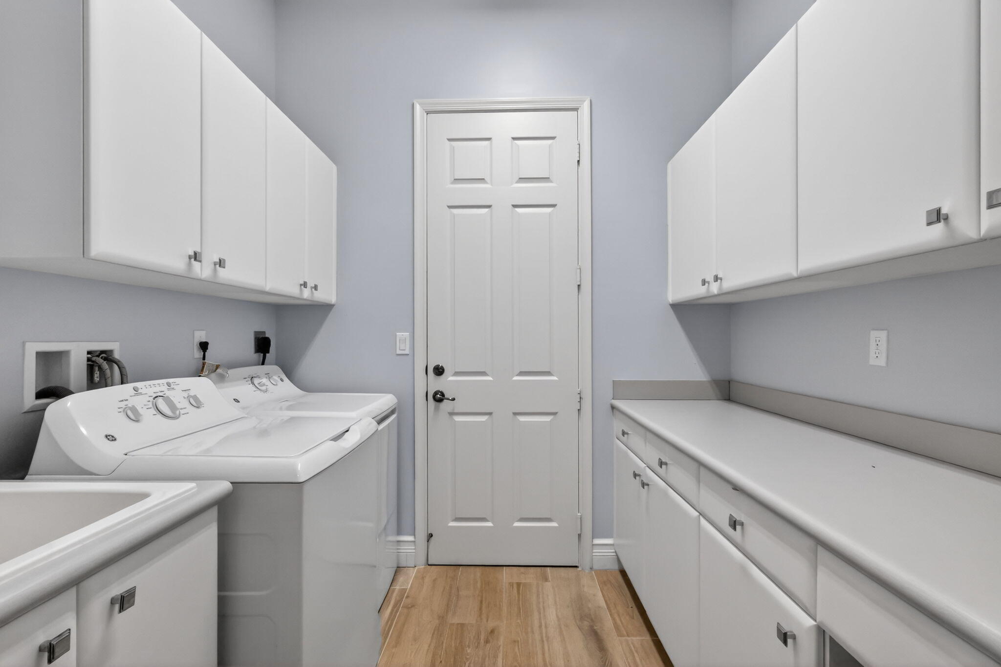 8299 Arabian Range Road Boynton Beach, FL 33473 - Photo 46 of 78 Laundry Room