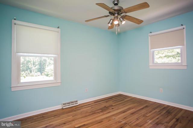 3351 Sykesville Road Westminster, MD 21157 - Photo 19 of 30 third bedroom