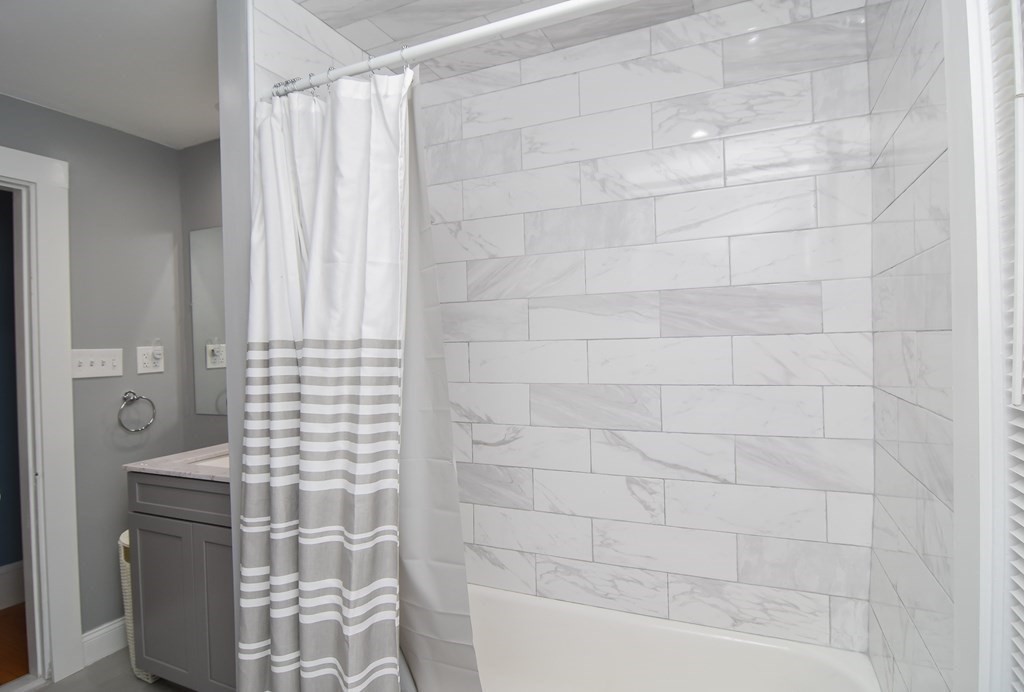 34 Jackson Road Medford, MA 02155 - Photo 25 of 40