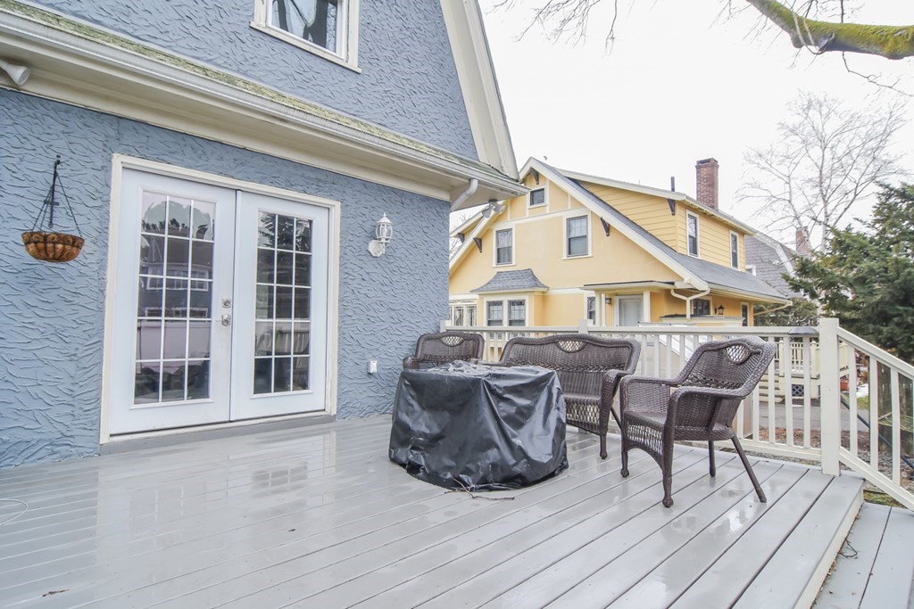 34 Jackson Road Medford, MA 02155 - Photo 4 of 40