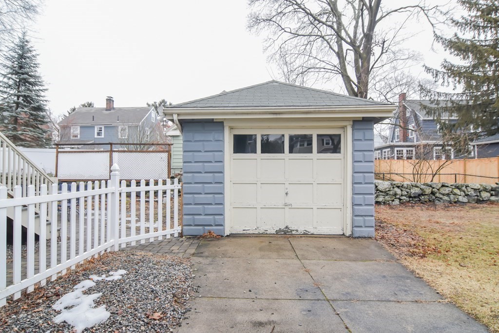34 Jackson Road Medford, MA 02155 - Photo 8 of 40