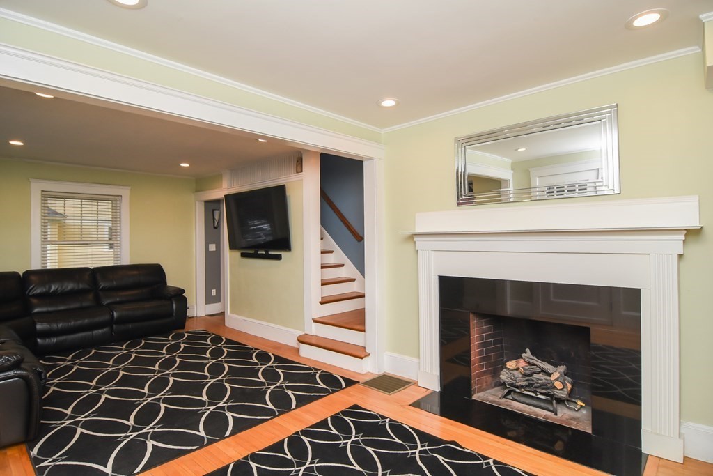 34 Jackson Road Medford, MA 02155 - Photo 9 of 40