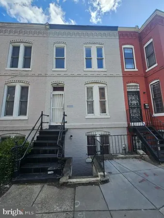 $1,200,000 | 1746 V Street Northwest, Washington, DC 20009