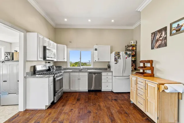 $2,895,000 | 432 River Road, Salinas, CA 93908