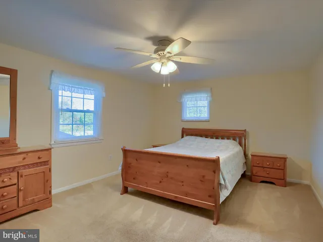 $530,000 | 5256 Strathmore Drive, Mechanicsburg, PA 17050