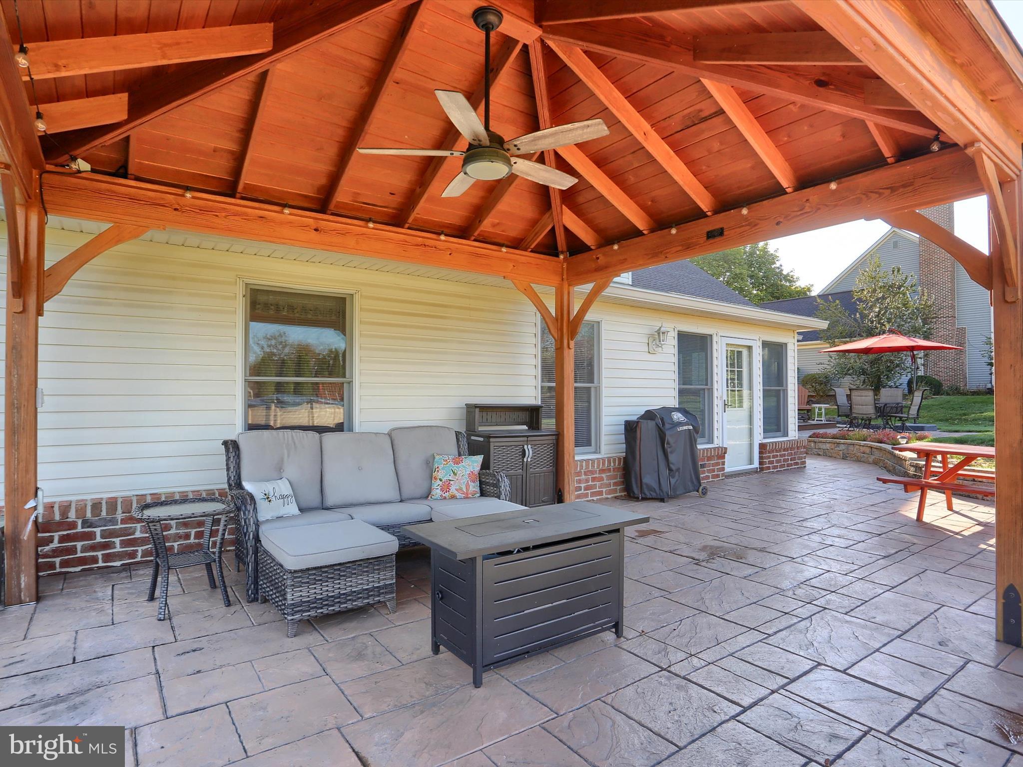 5256 Strathmore Drive Mechanicsburg, PA 17050 - Photo 41 of 47 a outdoor space with lots of tables and chairs