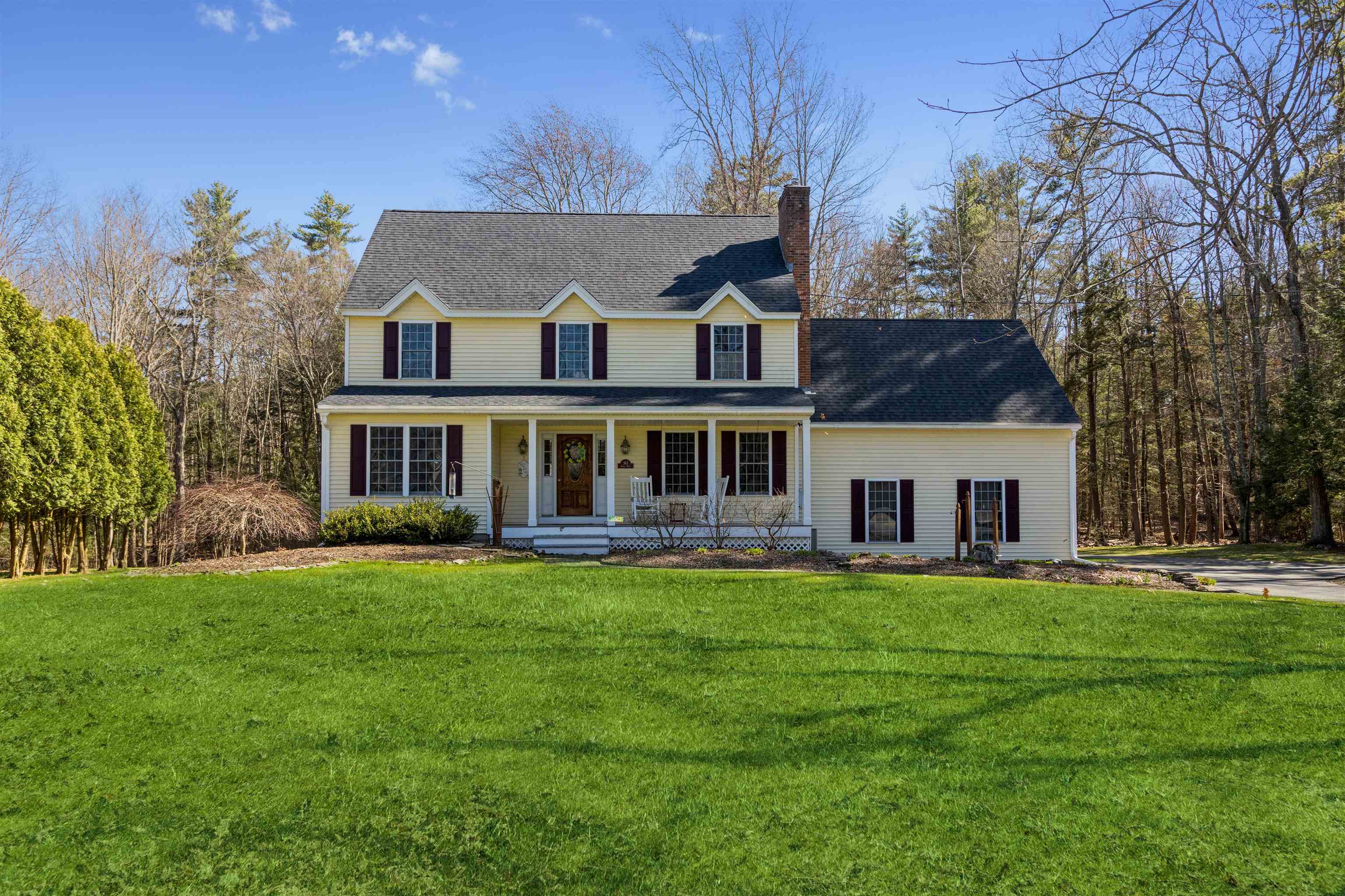 365 Grant Road Newmarket, NH 03857 - Photo 1 of 36