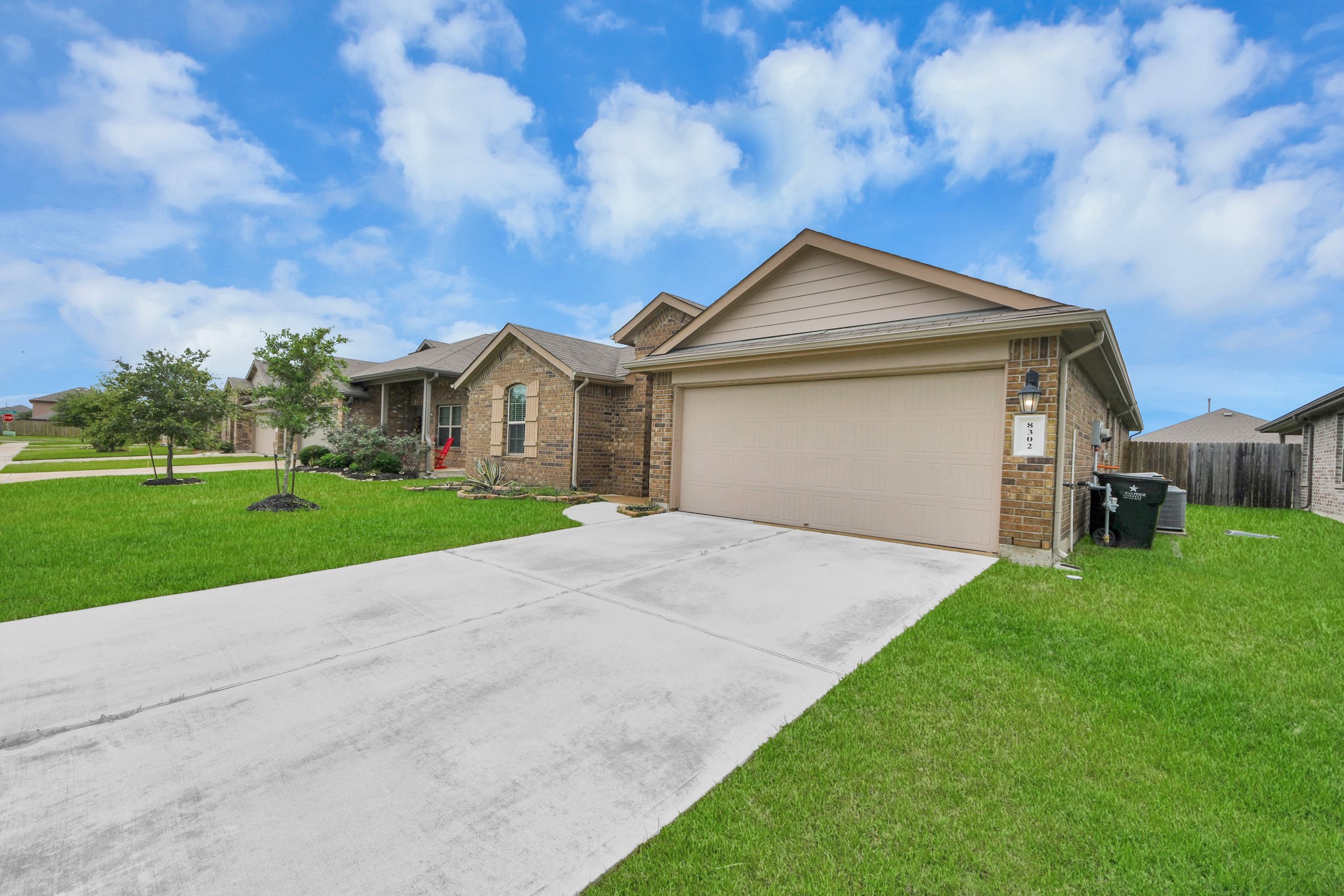 8302 Rose Petals Lane Rosharon, TX 77583 - Photo 33 of 42 Extended driveway and front approach