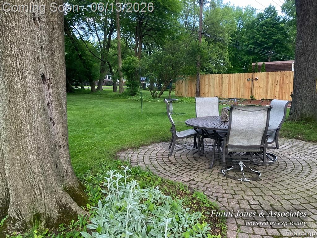 9552 Wayne Road Livonia, MI 48150 - Photo 18 of 23